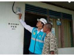 PLN Hadirkan Cahaya Harapan bagi Warga Kurang Mampu di Paser melalui Program “Light Up The Dream”